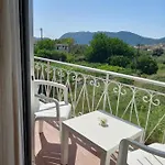 Nyaraló Natassa House 1