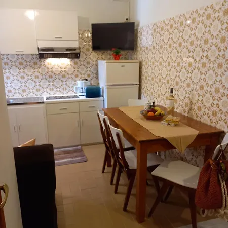 Natassa House 1 *