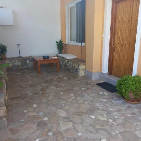 Natassa House 1 *