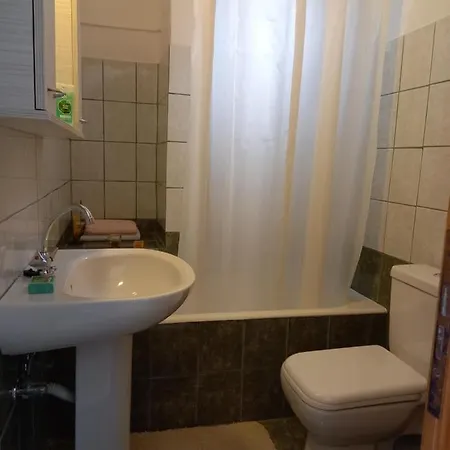 Prázdninový dům Natassa House 1 *