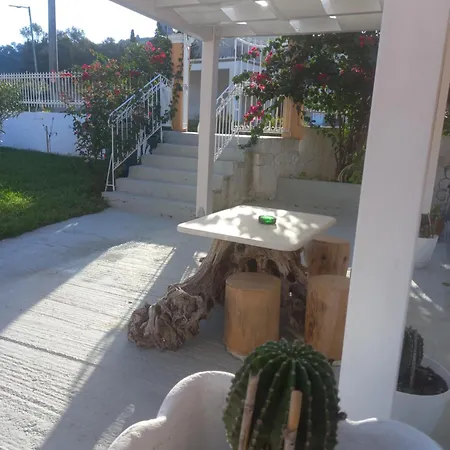 Natassa House 1 Ájosz Jeórjosz Págon